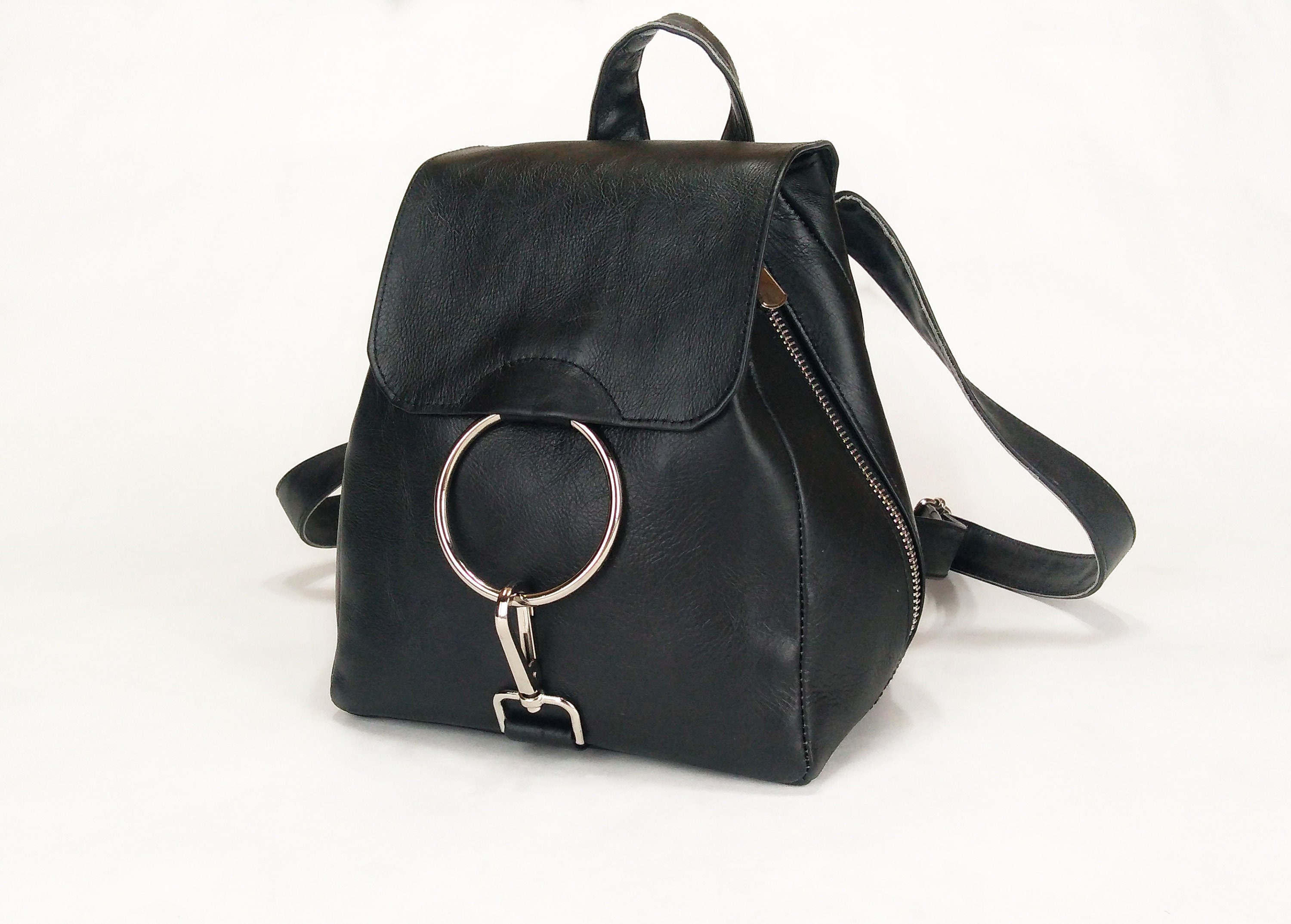 best hanging travel toiletry bag womens Away Hanging Toiletry Bag in Jet Black