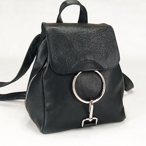 Mochila de cuero negro: Mochila de cuero italiano hecha a mano - Mandelyn