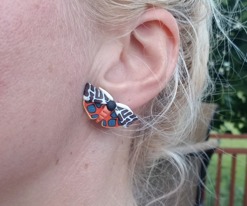 Polymer clay moth stud earrings, luna moth stud earrings, tiger moth earrings, atlas moth stud earrings, moth stud earrings jewelry gift immagine 4