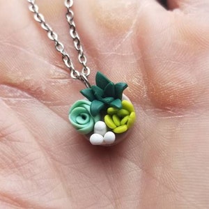Polymer clay succulent pendant necklace, dainty succulent necklace, succulent jewelry, succulent necklace gift for her, plant lover birthday