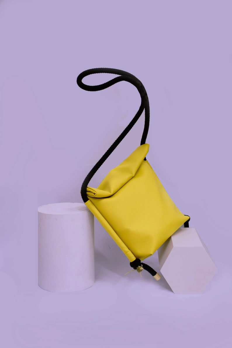 Women bag image 1