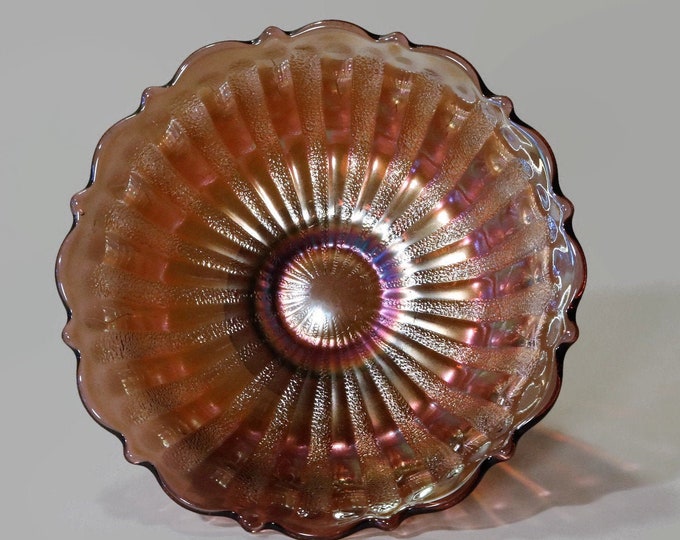 ca. 1908 Fenton Amethyst Carnival Glass Stippled Rays Bowl