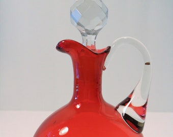 Victorian Bohemian Cranberry Water Wine Spirits Globular Decanter with Prismatic Stopper