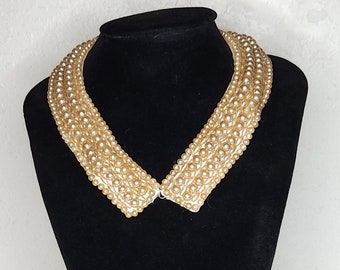 Vintage Miranda Made in Japan Faux Pearl Collar A-9-58