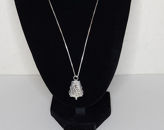Vintage Antique Sterling Marked Catholic Devotional Pendant 925 Marked Necklace B-5-39