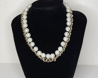 Vintage Gold Tone Chain with Faux Pearls Necklace 18 Inch A-7-57