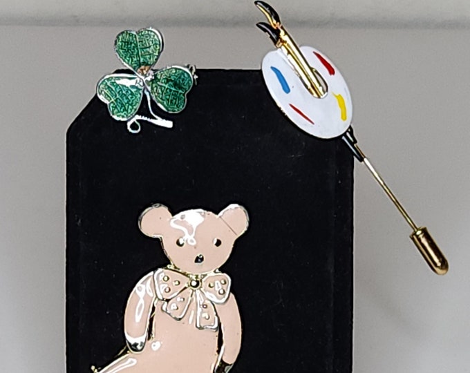 Vintage Mizpah Signed Clover Brooch with Pink Bear Brooch and Paint Palette Stick Pin A-2-90