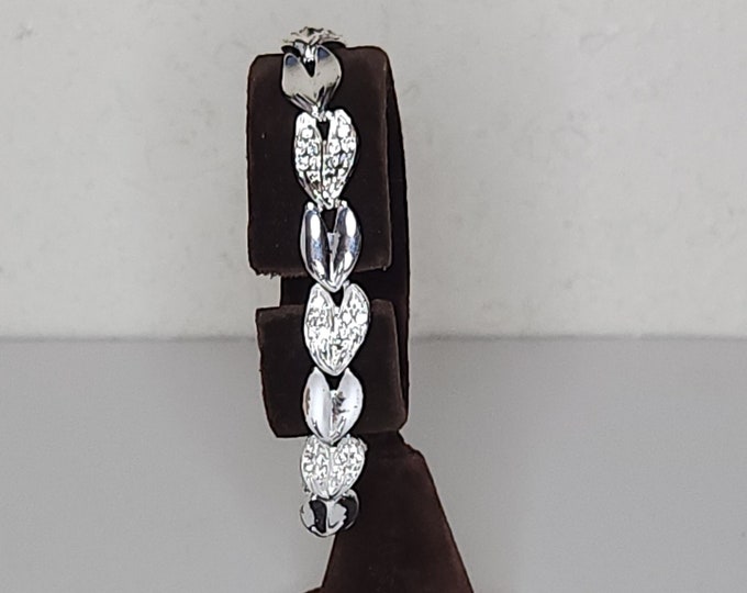 Vintage Napier Signed Silver Tone and Clear Rhinestone Leaves Link Bracelet In Box B-3-9