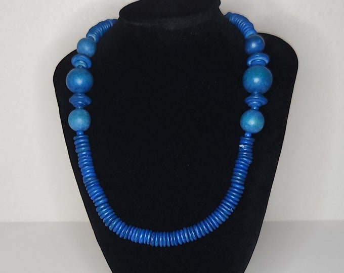 Vintage Blue Disc Beaded Necklace A-8-50