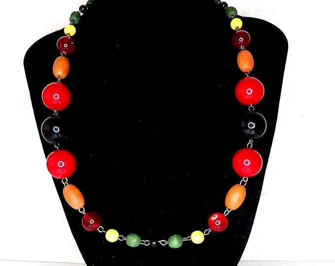 Vintage Wood and Acrylic "Fruit Salad" Beaded Necklace D-3-61
