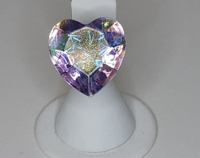 Vintage Adjustable Iridescent Heart Rhinestone Costume Ring A-5-88