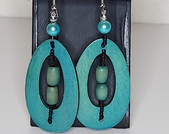 Vintage Turquoise Color Wooden Oval Dangle Earrings with Black Seed Beads A-5-1