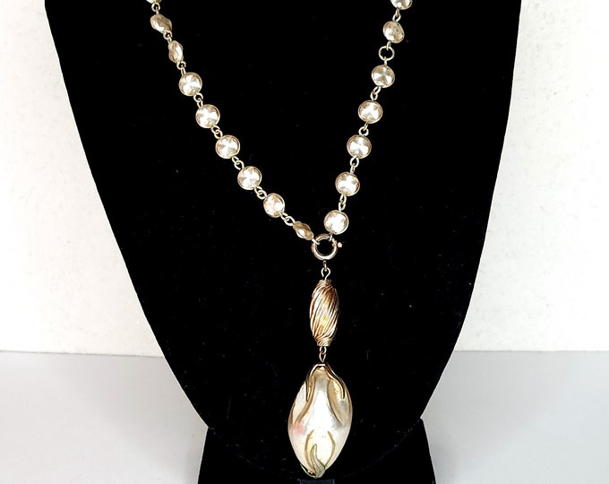 Very Vintage Baroque Faux Pearl Beaded Necklace with Large Faux Pearl Dangle D-3-64