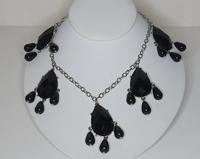 Vintage Silver Tone and Black Statement Necklace A-8-33