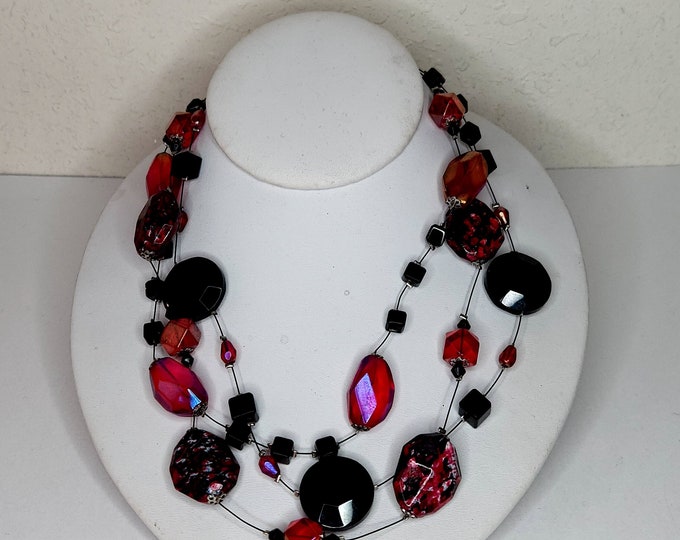 Vintage Chico's Signed Three Strand Stationed Black and Pink Glass Beads Necklace D-3-57