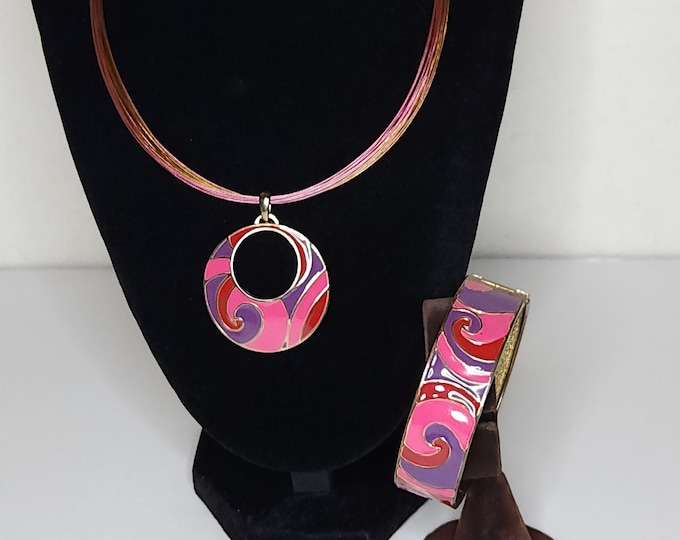 Vintage Gold Tone, Pink and Purple Swirl Pendant Necklace and Magnetic Bangle Set B-3-98