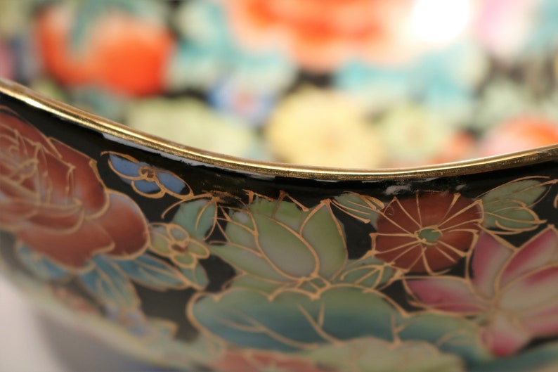 Vintage Made in China Black Noir Mille Fleur Famille Rose Pattern Bowl Set