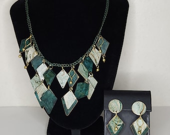 Vintage Green Coated Gold Tone Necklace and Earrings Set with Diamond-shaped Dangles with Swirled Design C-4-26