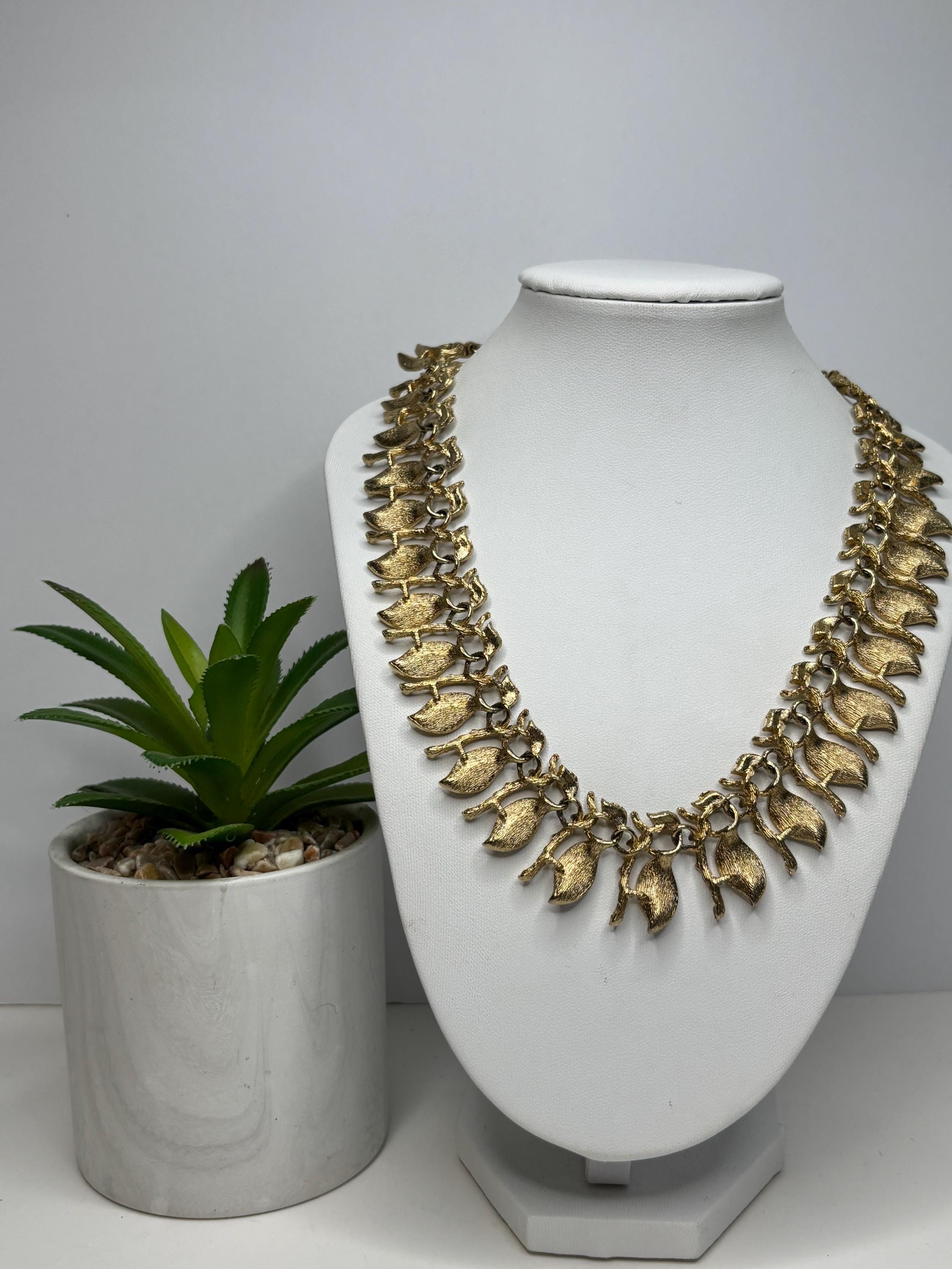Lisner Leaf Necklace - Etsy