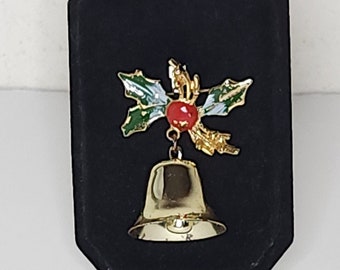 Vintage Holly Leaves and Berries with Gold Tone Bell Dangle Brooch Pin C-5-61