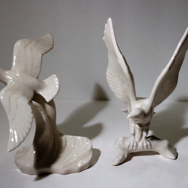 Mid Century Dwight Morris Kingswood Ceramics Set of Flying Birds Seagull Eagle
