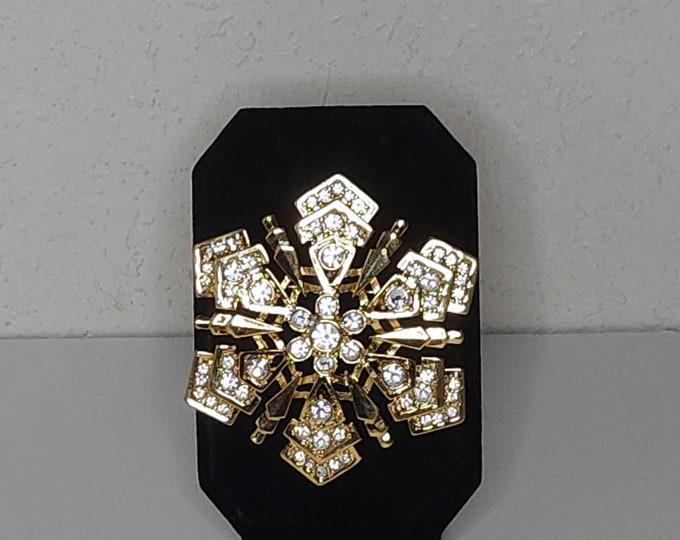 Vintage Monet Signed Gold Tone Snowflake Brooch Pin with Clear Rhinestones D-2-78