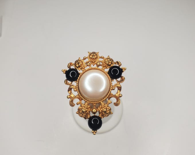 Vintage Avon Heraldic Lion Head Gold-Tone, Acrylic Black and Faux Pearl Cabochons D-6-18