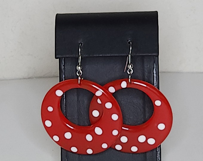Vintage Red Cutout Circle Dangle Earrings with White Polka Dots C-7-41