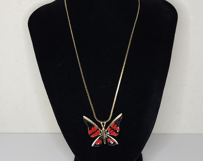 Vintage Gold Tone Butterfly Pendant with Red and Black Enamel on Gold Tone Snake Chain Necklace D-1-61