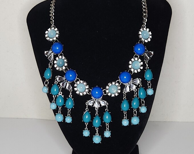 Vintage Silver Tone and Multitone Blue Statement Necklace B-9-14