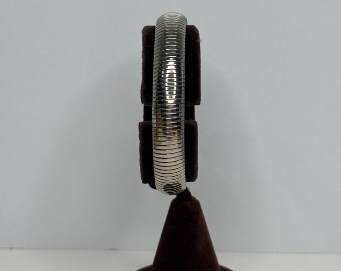 Vintage Silver Tone Stretch Omega Style Bracelet D-7-75