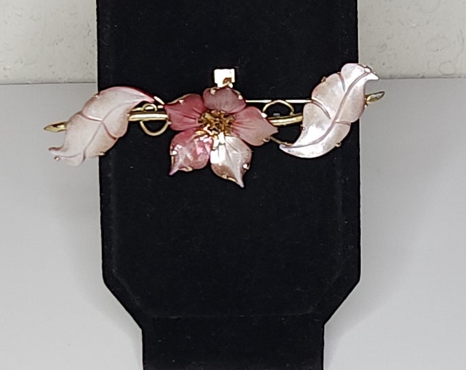 Vintage Vermeil 925 Sterling Signed Dyed Mother of Pearl Flower and Leaves Brooch Pin B-9-37