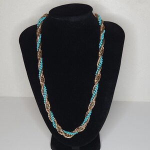 Vintage Gold Tone and Turquoise Color Beaded Chain Twisted Necklace A-8-34