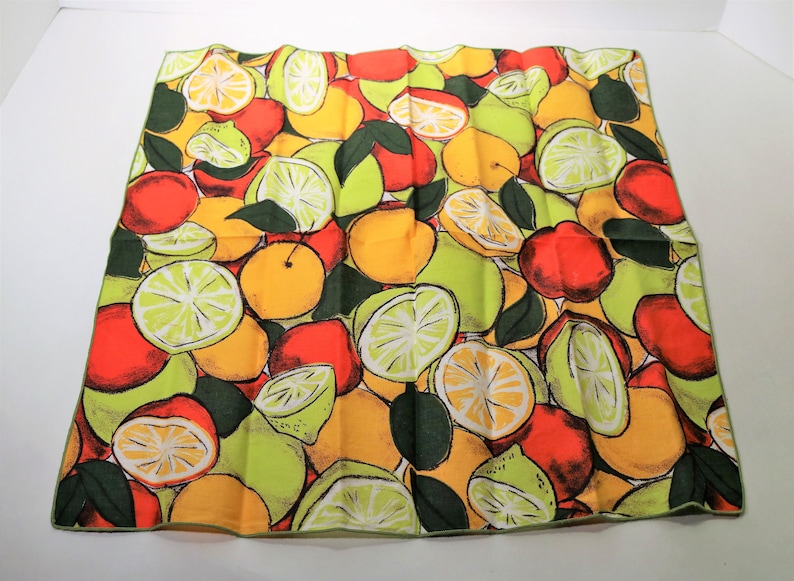 6 Vintage Bright and Bold Citrus Mixed Fruit Cotton Dinner Napkins