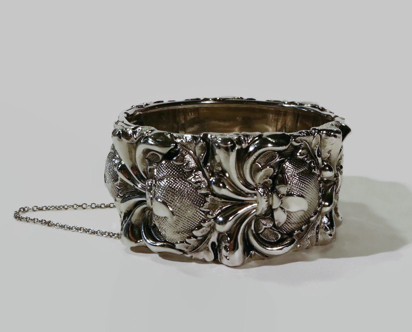 Whiting and davis hinged cuff bracelet Clearance