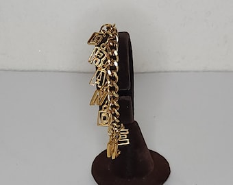 Vintage Gold Tone "Grand Ole Opry" Curb Link Charm Bracelet C-9-4
