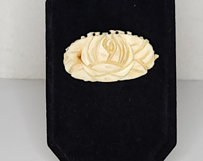 Antique Organic Floral Carved Brooch Pin C-2-78