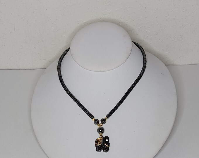 Vintage Hematite Elephant Pendant Beaded Necklace C-9-19