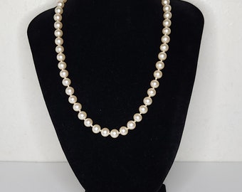 Vintage Glass Faux Pearl Beaded Necklace with Vermeil Gold over Silver Clasp C-1-73