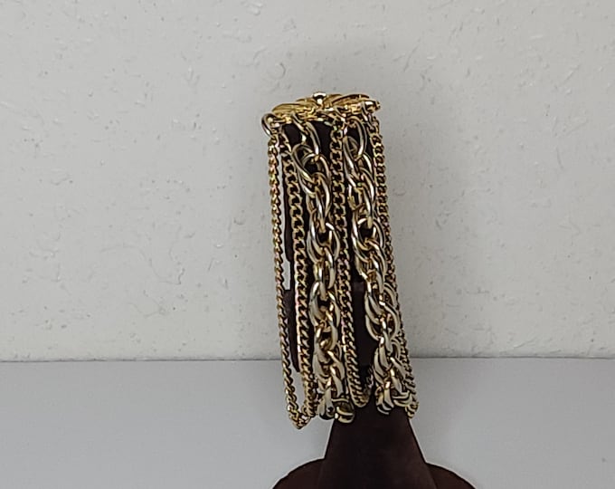 Vintage Gold Tone Multistrand Chain Bracelet D-2-29