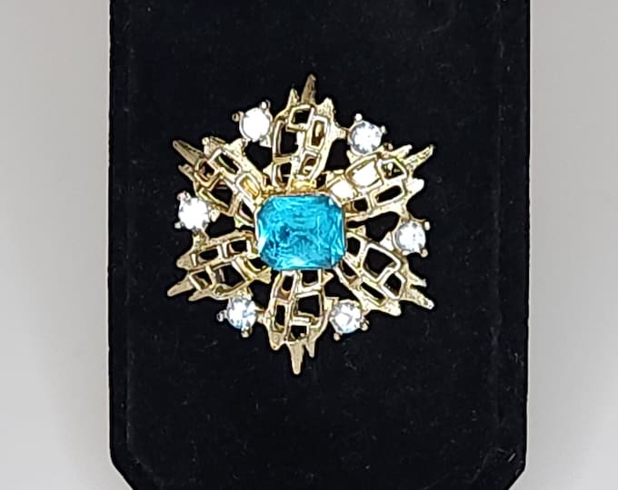 Vintage Gold Tone Snowflake Brooch Pin with Blue Rhinestones A-5-100