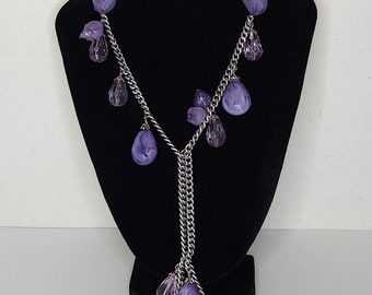 NOS Ann Taylor LOFT Signed Silver Tone Chain with Purple Acrylic Stationed Beads B-5-14