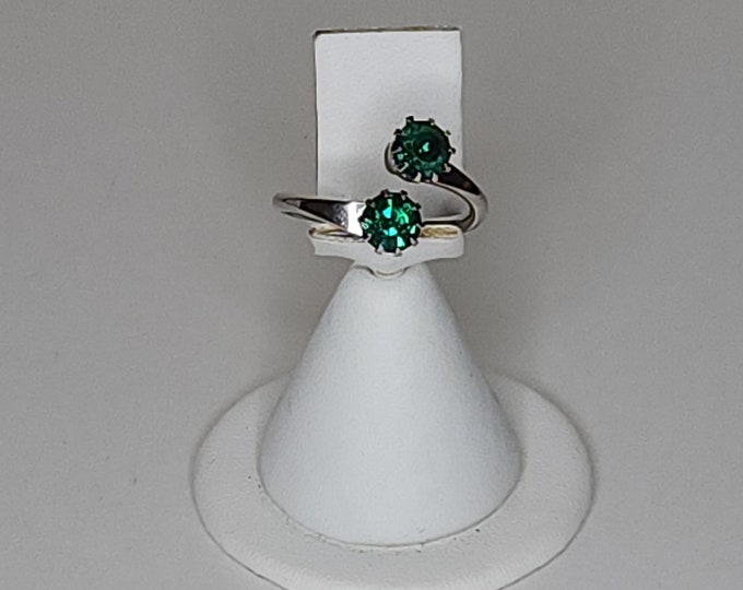 Vintage Lis Signed Silver Tone Adjustable Bypass Ring with Green Rhinestones Size 8.5 B-4-88