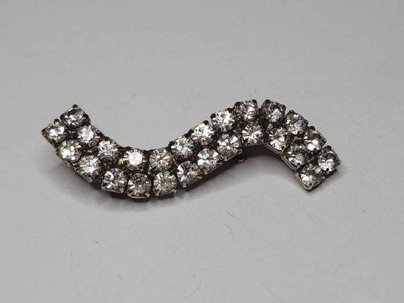 Vintage Silver Tone Wave Brooch Pin with Two Rows… - image 3