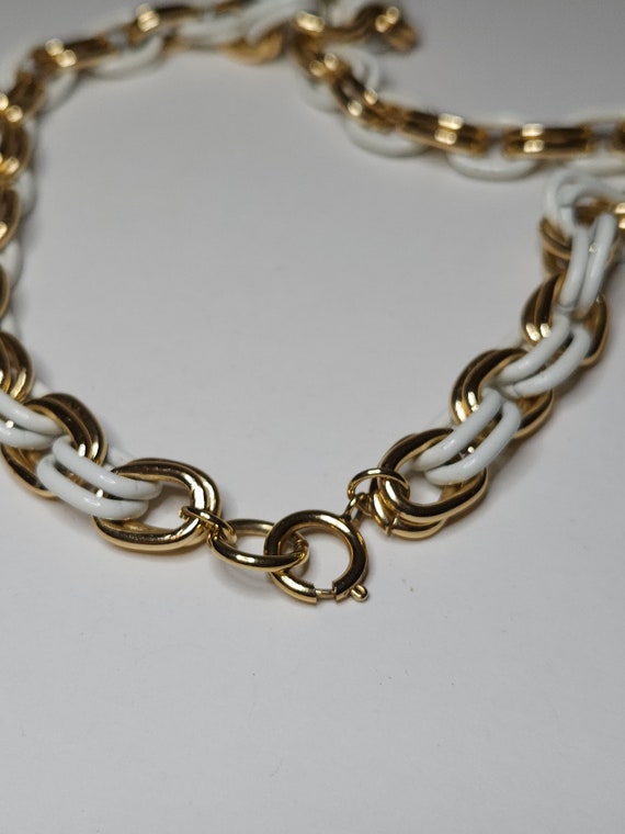 Vintage Gold Tone and White Enamel Chain Necklace… - image 3