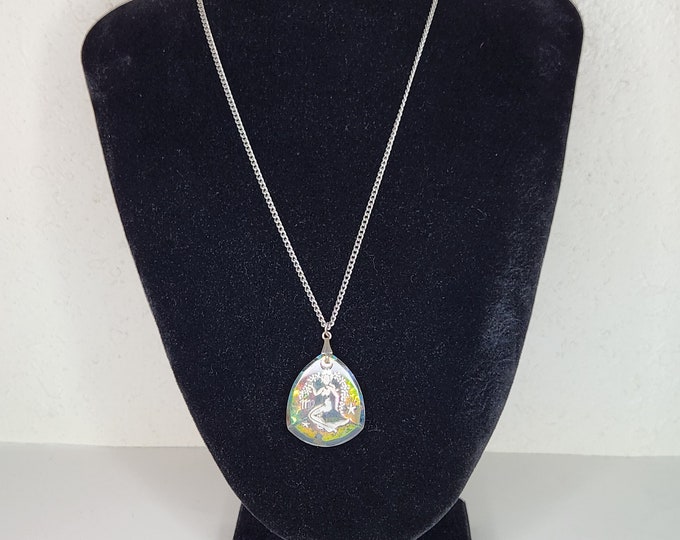 Vintage Rainbow Iridescent Glass Reverse Carved Virgo Zodiac Pendant Necklace D-4-55