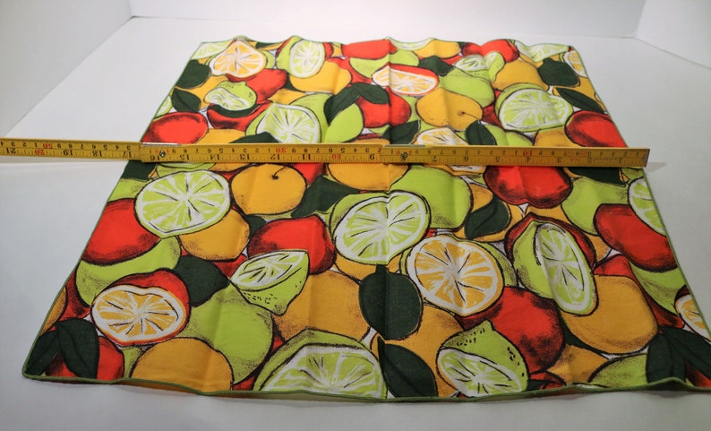 6 Vintage Bright and Bold Citrus Mixed Fruit Cotton Dinner Napkins