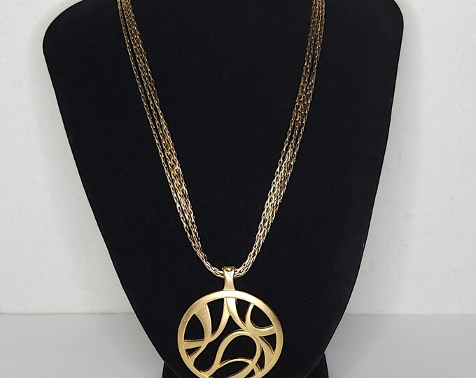 Vintage Premier Design Signed Matte Gold Tone Circle Pendant with Four Strand Box Chain Necklace C-5-6