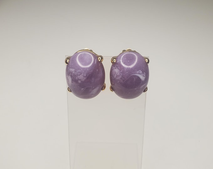 Vintage Joan Rivers Marbled Purple Faux Amethyst Acrylic Cabochon Gold-Tone Clip-On Earrings D-6-12