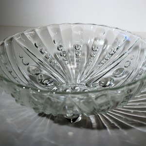 Vintage Anchor Hocking 8 3/4&quot; Clear Burple Bubble Serving Bowl